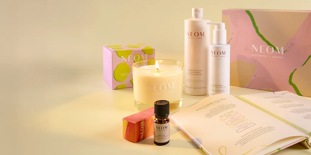 Neom Wellbeing Candle And Self Care Gift Set